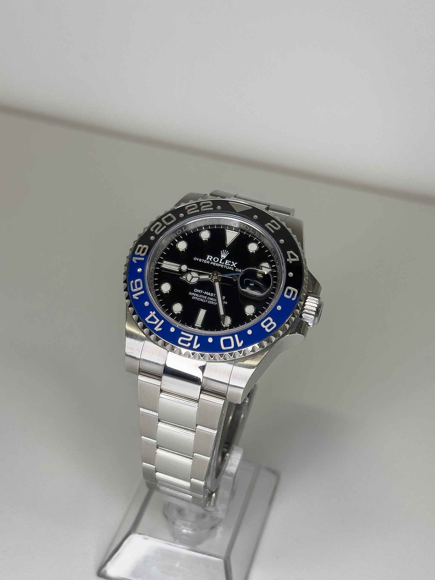 ROLEX GMT-MASTER II - OYSTERSTEEL - BLACK DIAL - BLACK AND BLUE BEZEL