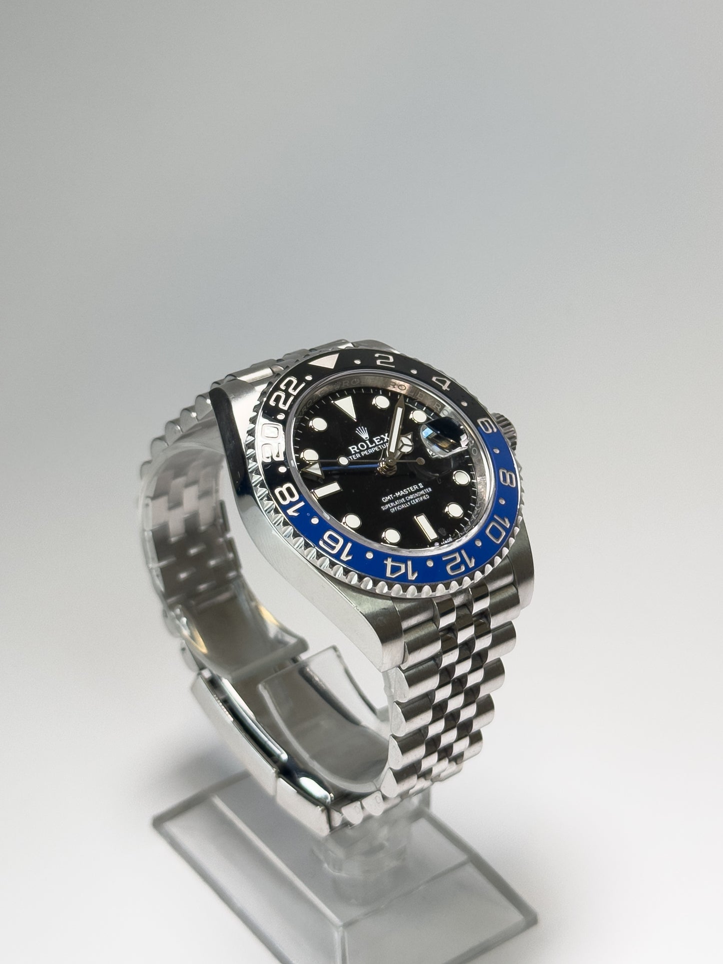ROLEX GMT-MASTER II - OYSTERSTEEL - BLACK DIAL - BLACK AND BLUE BEZEL