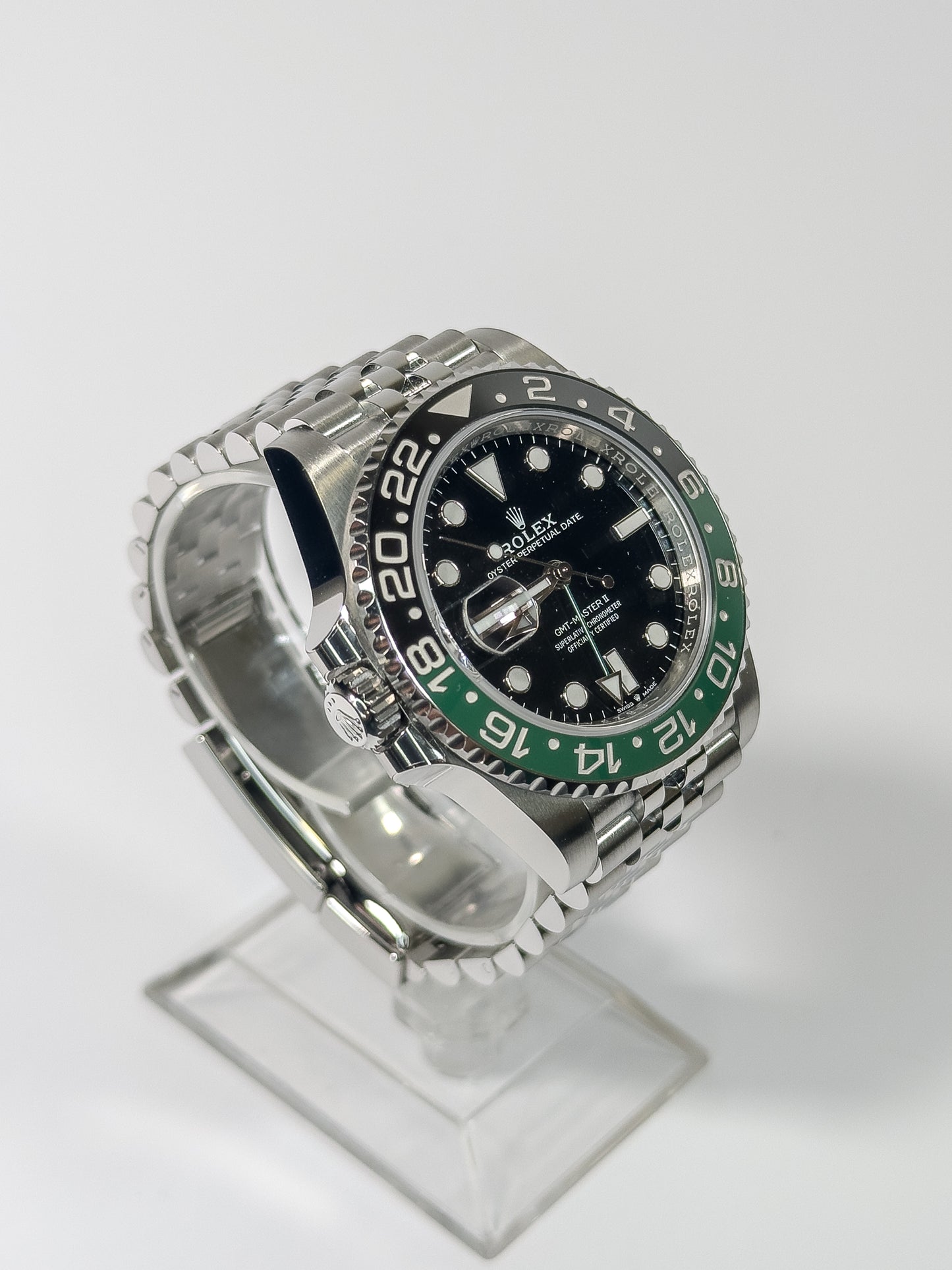 ROLEX GMT-MASTER II - OYSTERSTEEL - BLACK DIAL - BLACK AND GREEN BEZEL