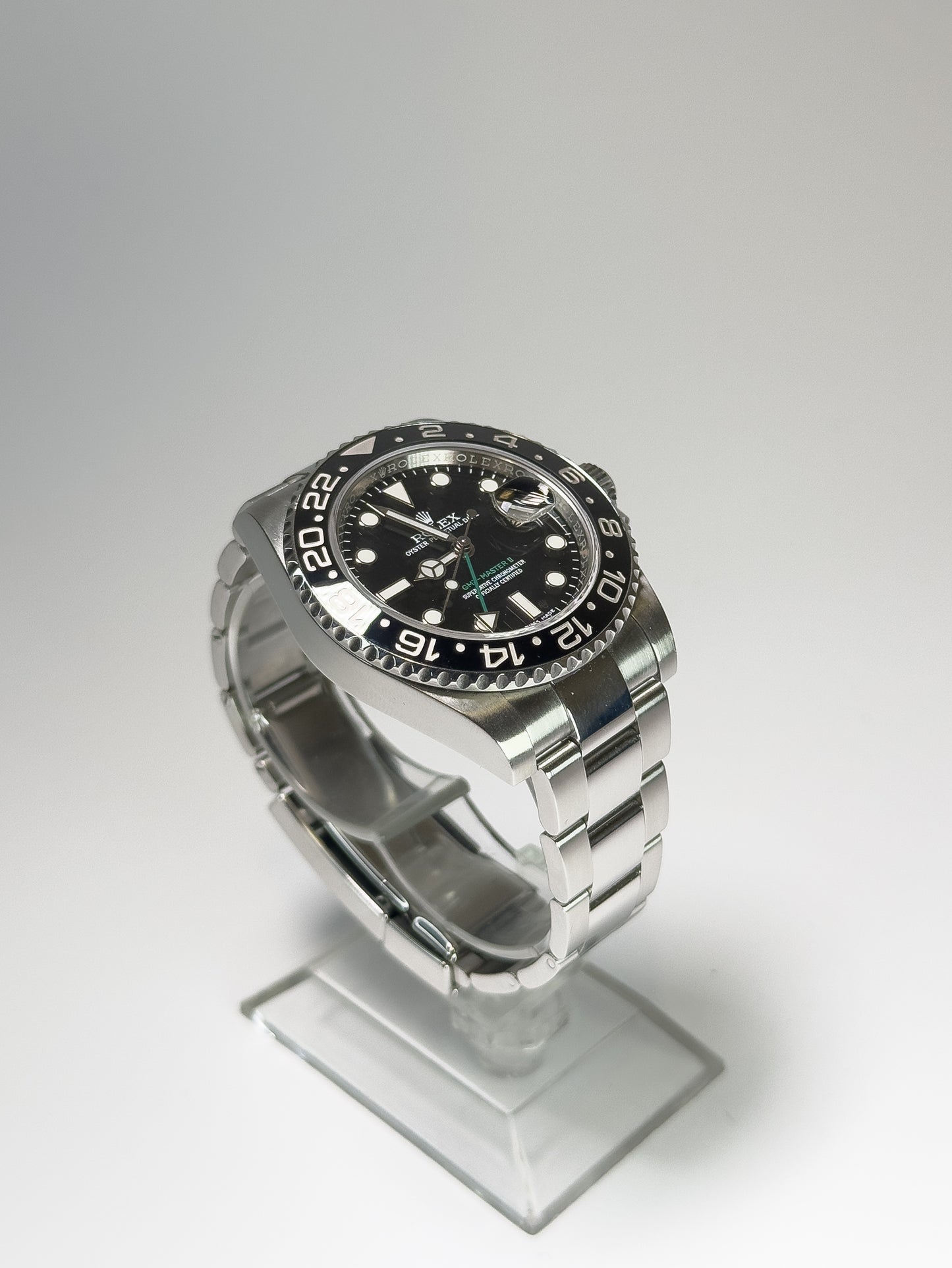 ROLEX GMT-MASTER II - OYSTERSTEEL - BLACK DIAL