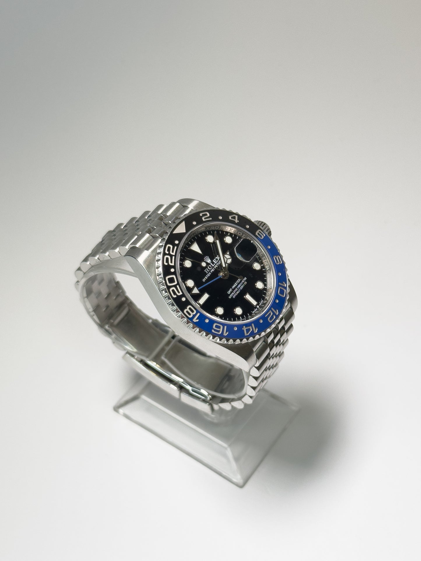ROLEX GMT-MASTER II - OYSTERSTEEL - BLACK DIAL - BLACK AND BLUE BEZEL