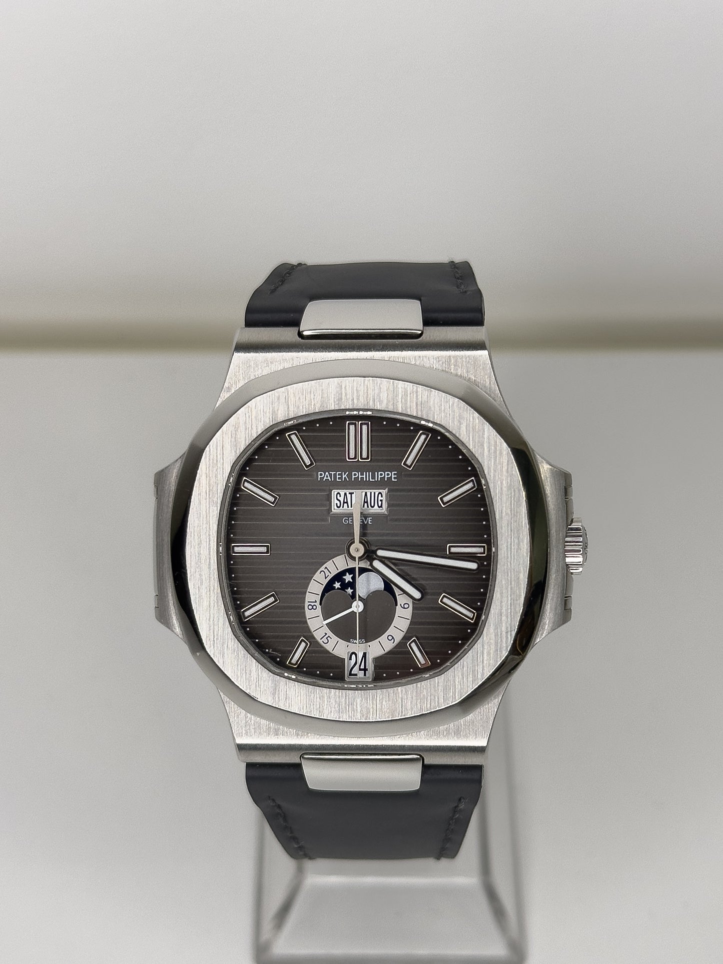 PATEK PHILIPPE NAUTILUS - STEEL AND LEATHER - BLACK DIAL