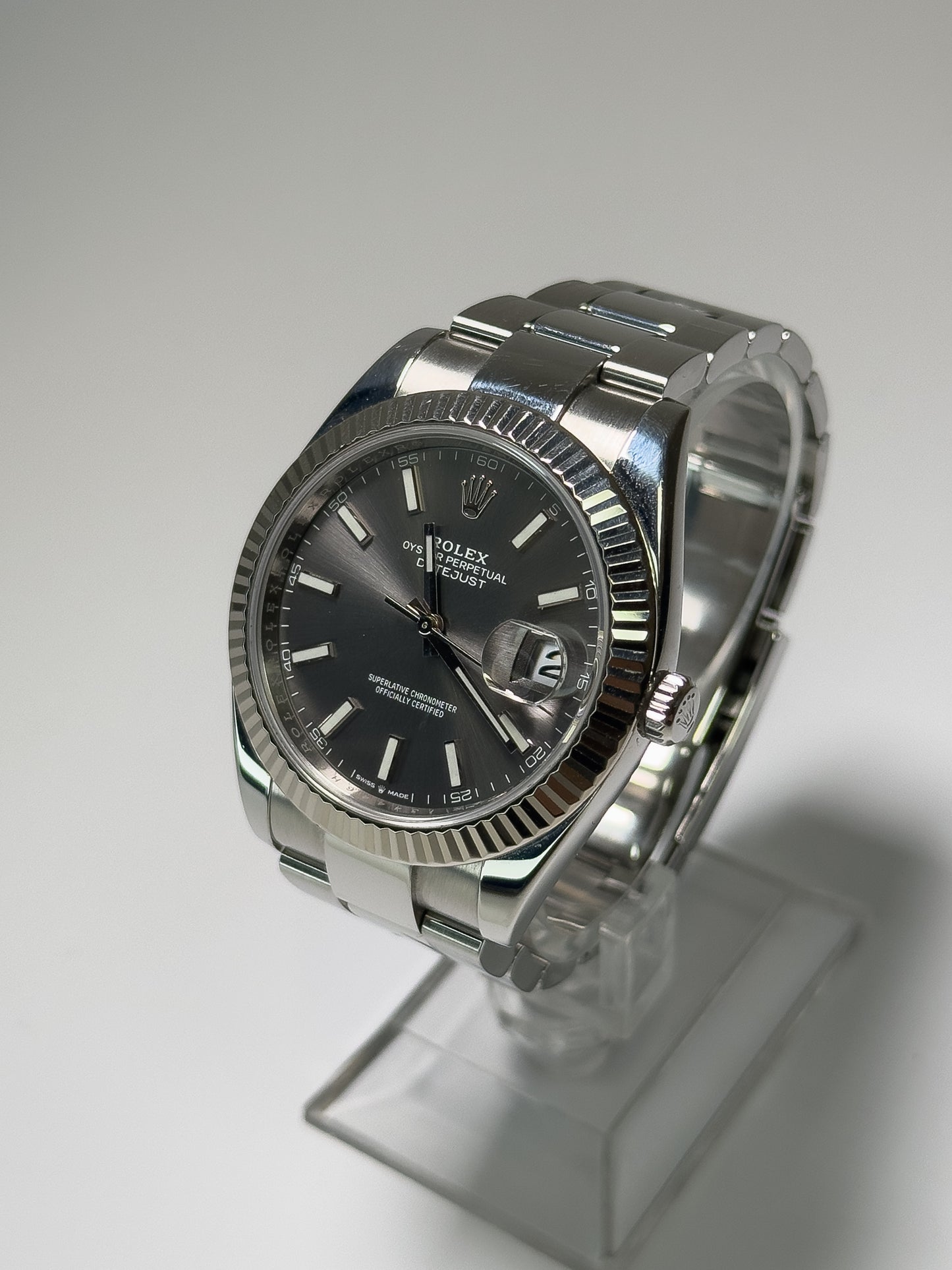ROLEX DATEJUST 41 - OSYTERSTEEL - RHODIUM DIAL
