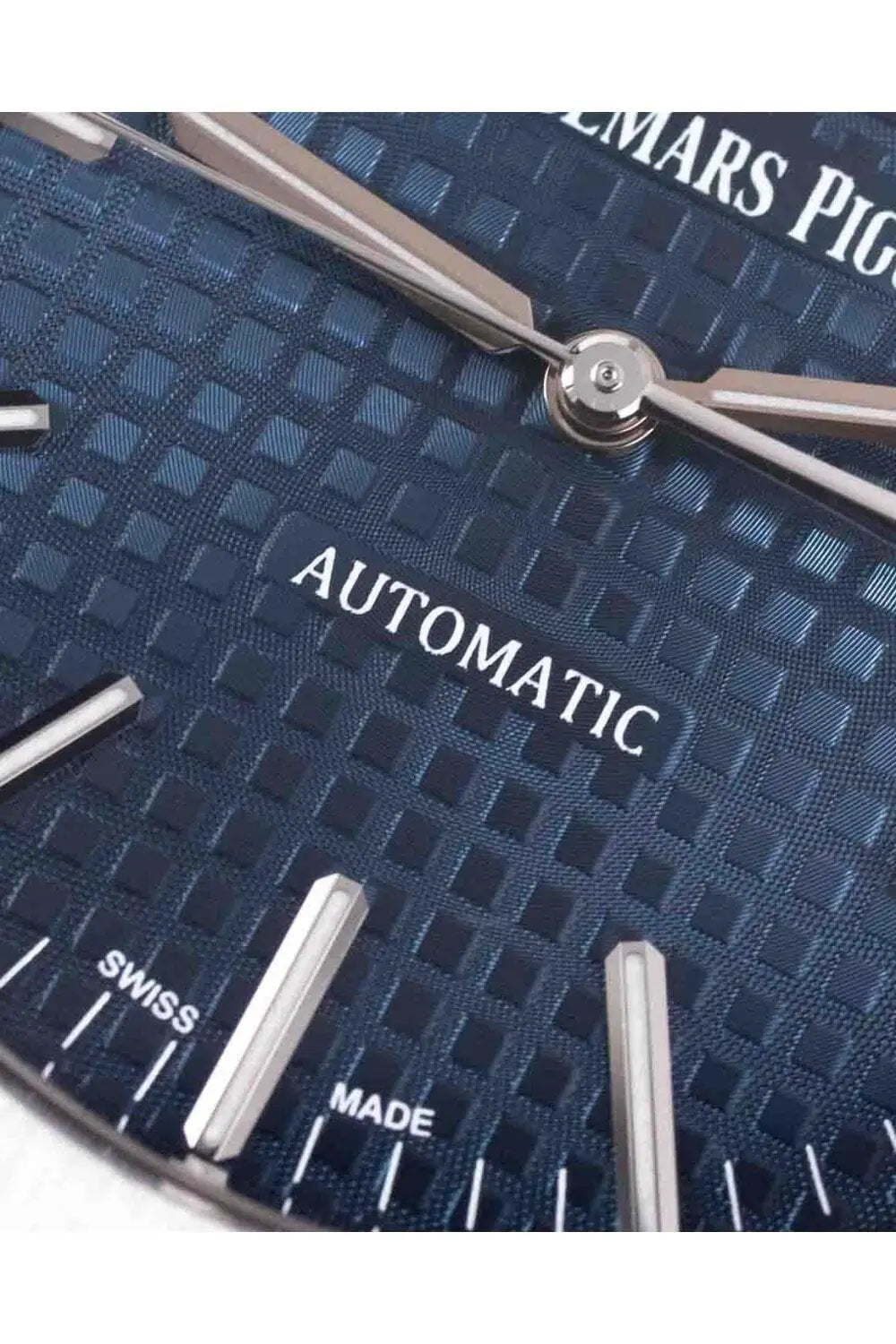 AUDEMARS PIGUET ROYAL OAK - BLUE DIAL