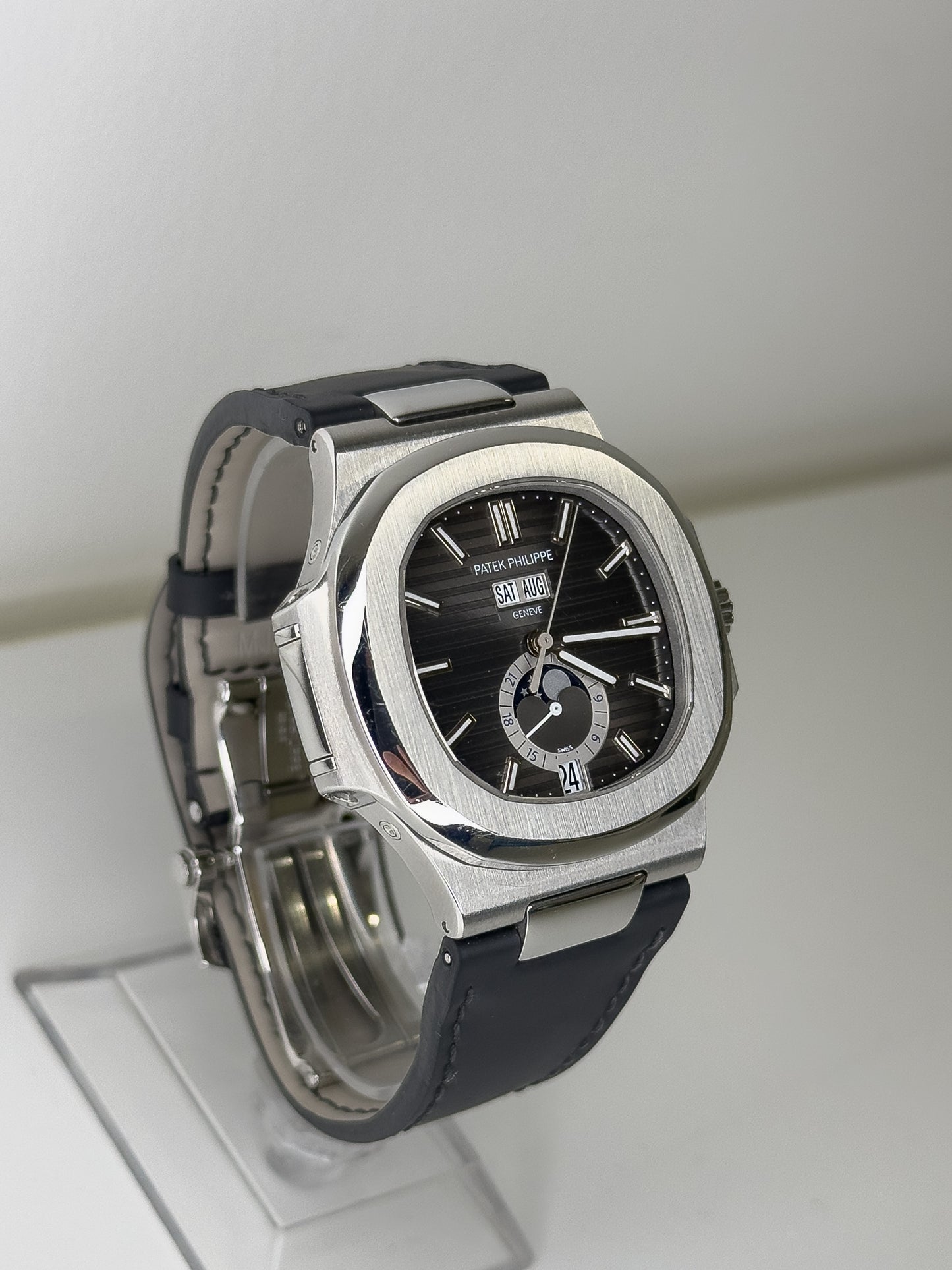 PATEK PHILIPPE NAUTILUS - STEEL AND LEATHER - BLACK DIAL