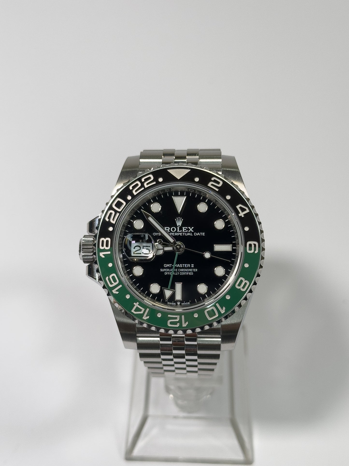 ROLEX GMT-MASTER II - BLACK AND GREEN BEZEL - BLACK DIAL