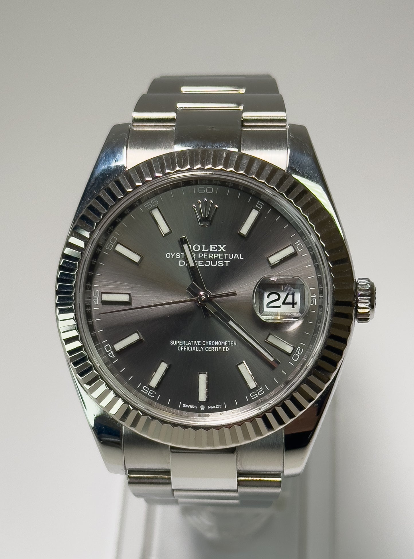 ROLEX DATEJUST 41 - OSYTERSTEEL - RHODIUM DIAL
