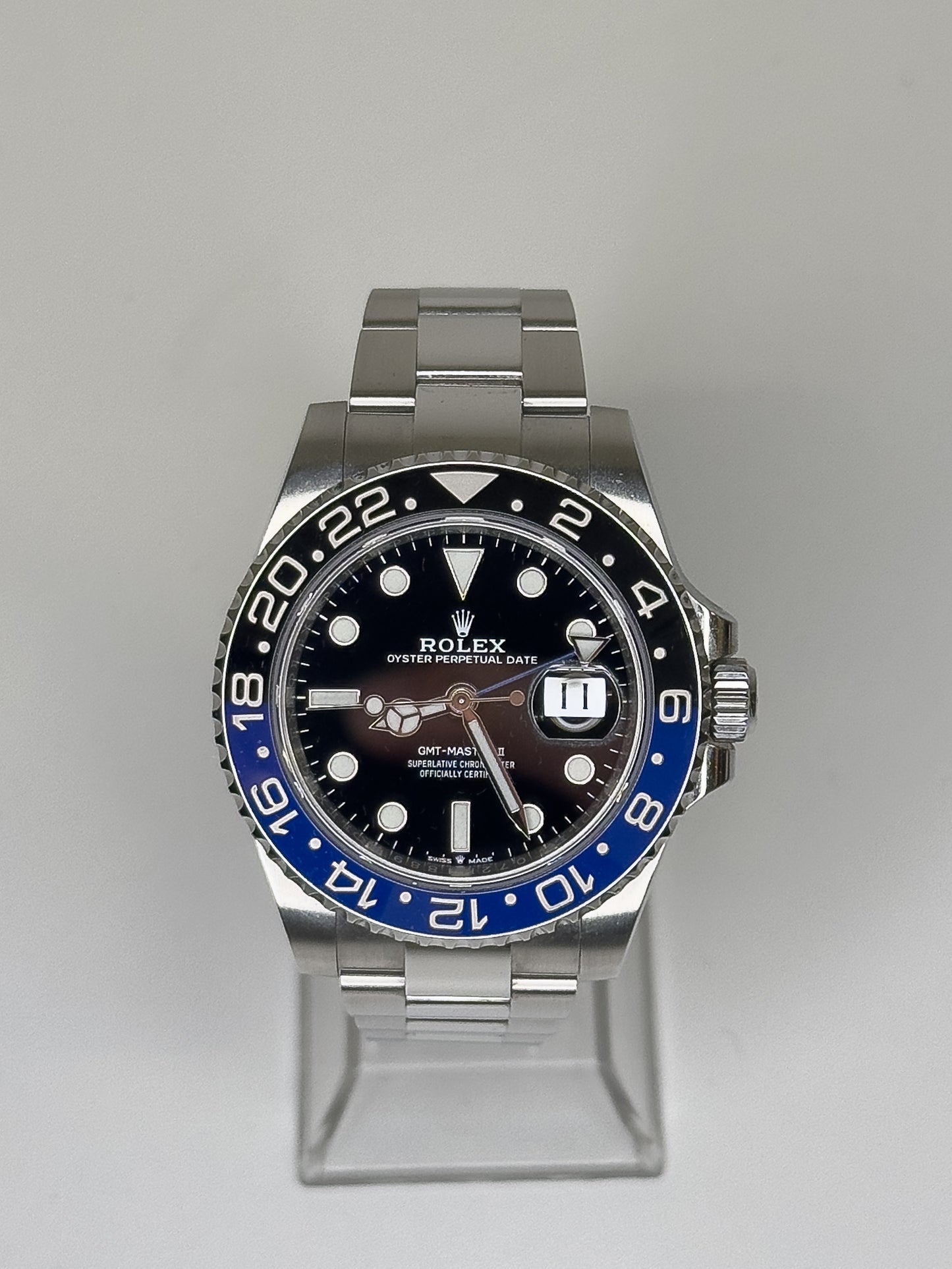 ROLEX GMT-MASTER II - OYSTERSTEEL - BLACK DIAL - BLACK AND BLUE BEZEL