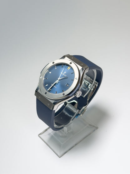 HUBLOT CLASSIC FUSION - TITANIUM - BLUE DIAL