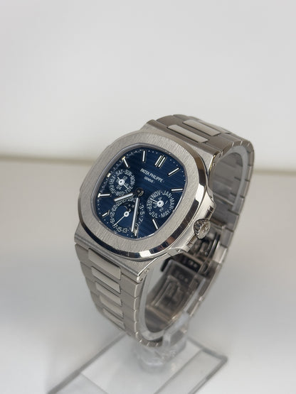 PATEK PHILIPPE - NAUTILUS CALENDAR - WHITE GOLD - BLUE DIAL