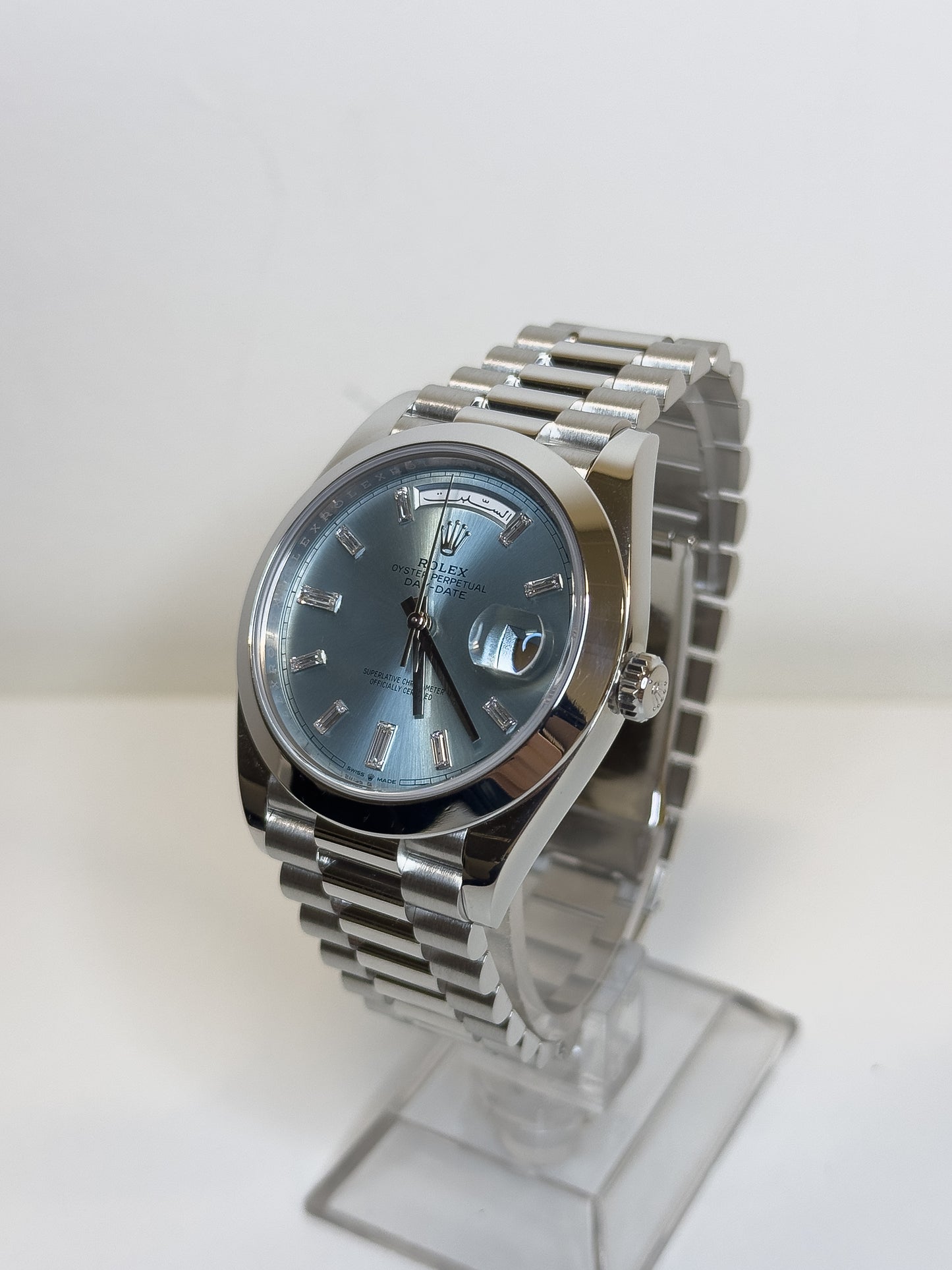 ROLEX DAY-DATE - PLATINUM - ICE BLUE & ARABIC DIAL