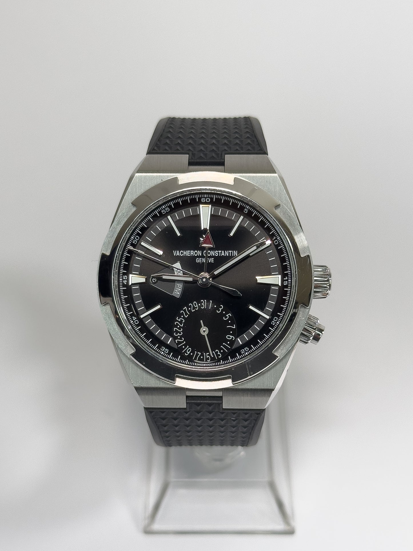 VACHERON CONSTANTIN OVERSEAS DUAL TIME - BLACK DIAL