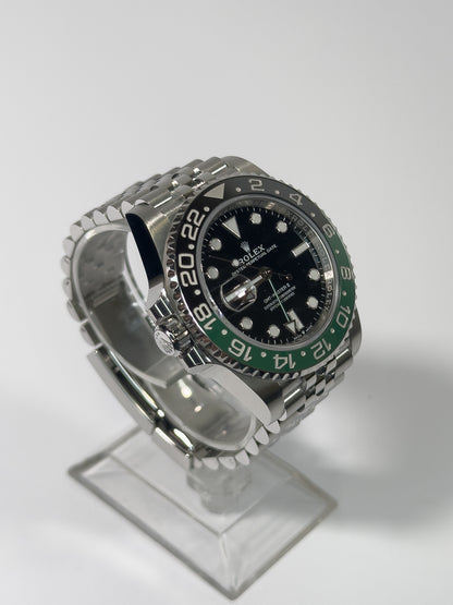 ROLEX GMT-MASTER II - BLACK AND GREEN BEZEL - BLACK DIAL