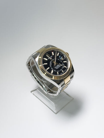 ROLEX SKY-DWELLER - OYSTERSTEEL AND YELLOW GOLD - BLACK DIAL