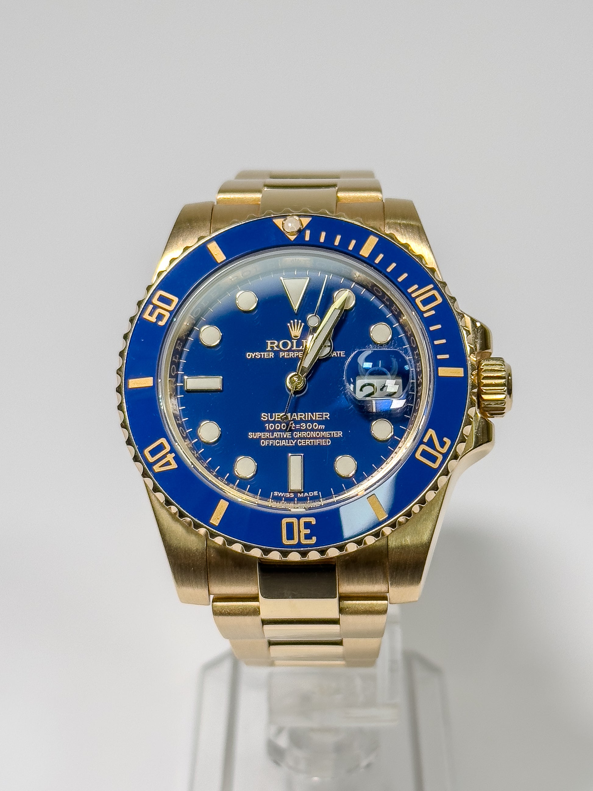 ROLEX SUBMARINER DATE YELLOW GOLD BLUE DIAL - Main Image